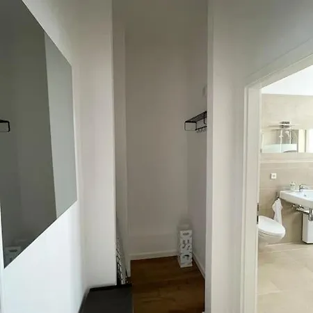 Appartamento Lucky Ls10 - Vollausstattung - Zentrum - Aufzug - Grosse Kueche - 2 - Smart-tv Magdeburgo