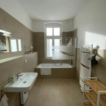 Lucky Ls10 - Vollausstattung - Zentrum - Aufzug - Grosse Kueche - 2 - Smart-tv Apartman